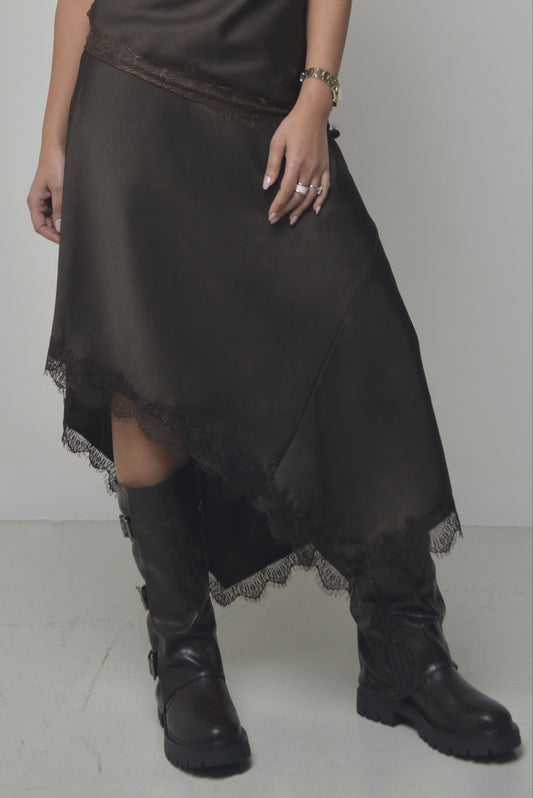 Gonna satinata pizzo